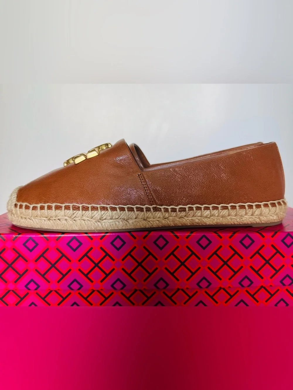Tory Burch classic slip